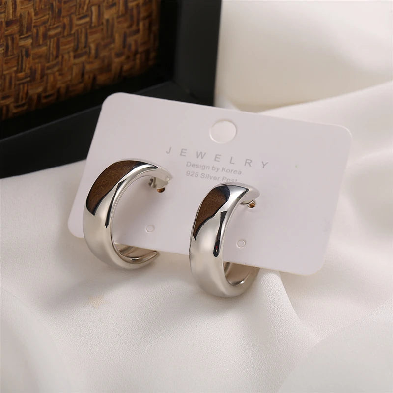 Fashion Simple Silver Color Hoop Earrings for Women Girl Circle Round Minimalist Earrings Party C-Shape Classic Jewelry Gifts