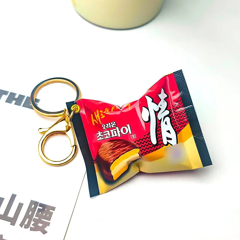 Korean Chocolate Pie Keychains Realistic Snack Packaging Creative Snack Bags Bag Pendants Food And Toy Decorations