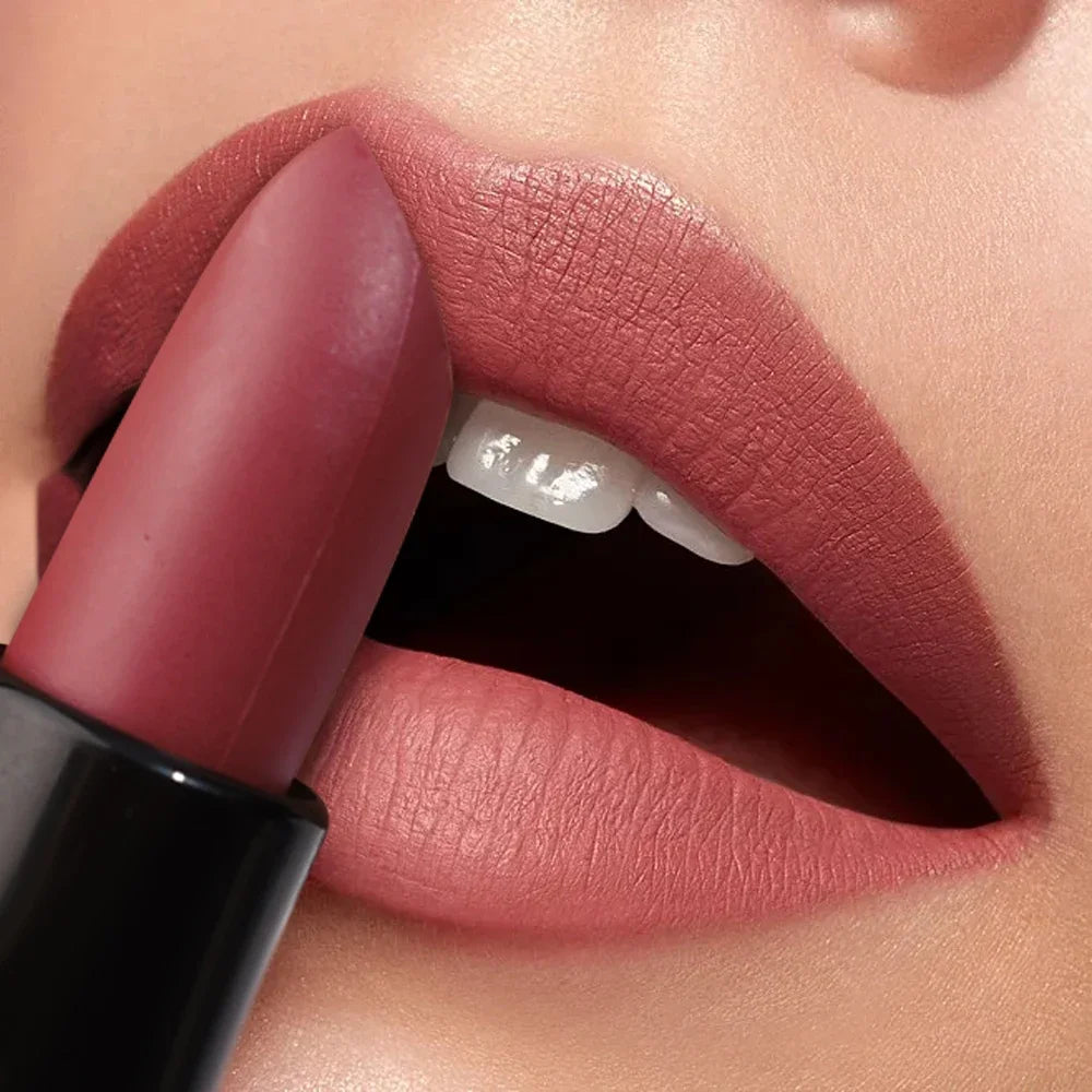 Velvet Nude Lipstick 6 Colors Matte Waterproof Moisturizing Lasting Sexy Red Lip Non-Stick Cup Makeup Lips Tint Cosmetics Beauty