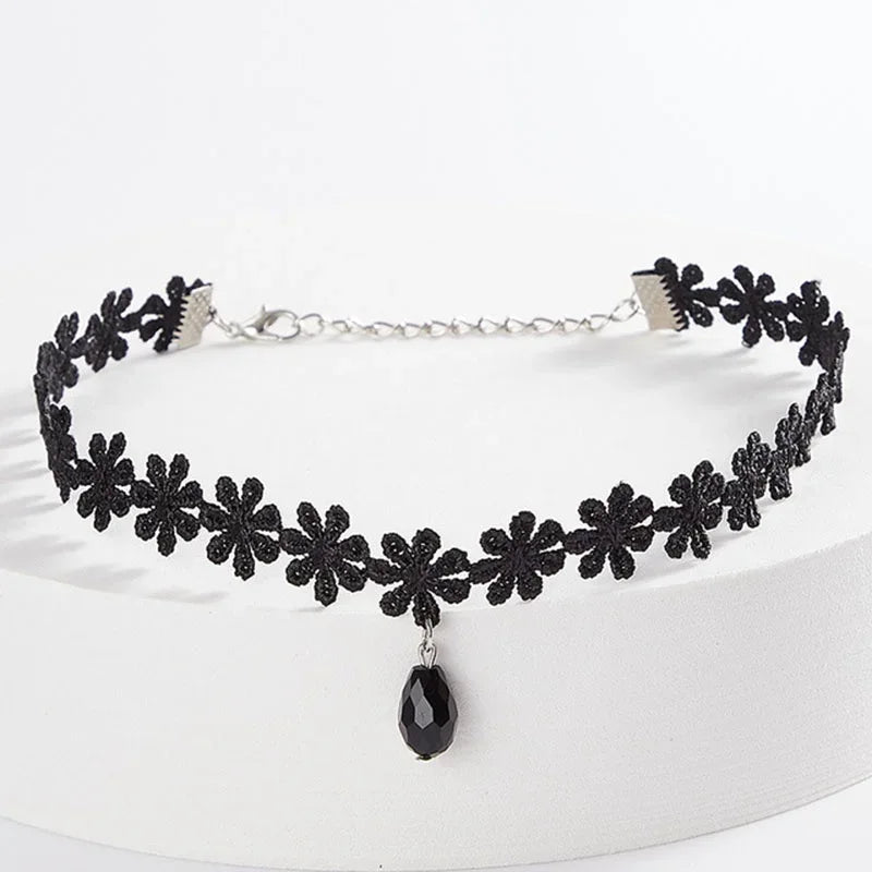 Women’s Gothic Velvet Necklace – Sexy Korean Fashion Lace Choker