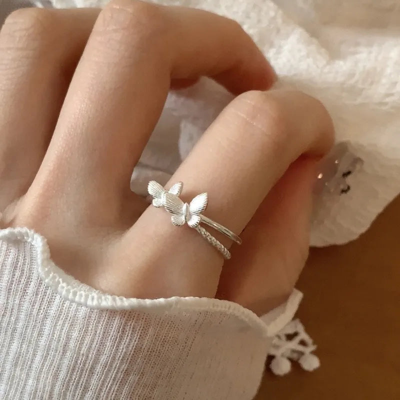 PANJBJ 925 Sterling Silver Pearl Irregular Ring for Women Shell Overlapping Hollow Sweet Design Jewelry Gift Dropshipping