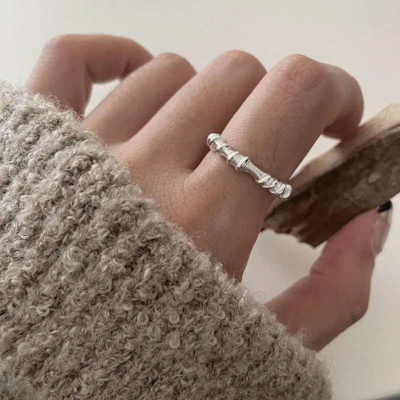 PANJBJ 925 Sterling Silver Pearl Irregular Ring for Women Shell Overlapping Hollow Sweet Design Jewelry Gift Dropshipping