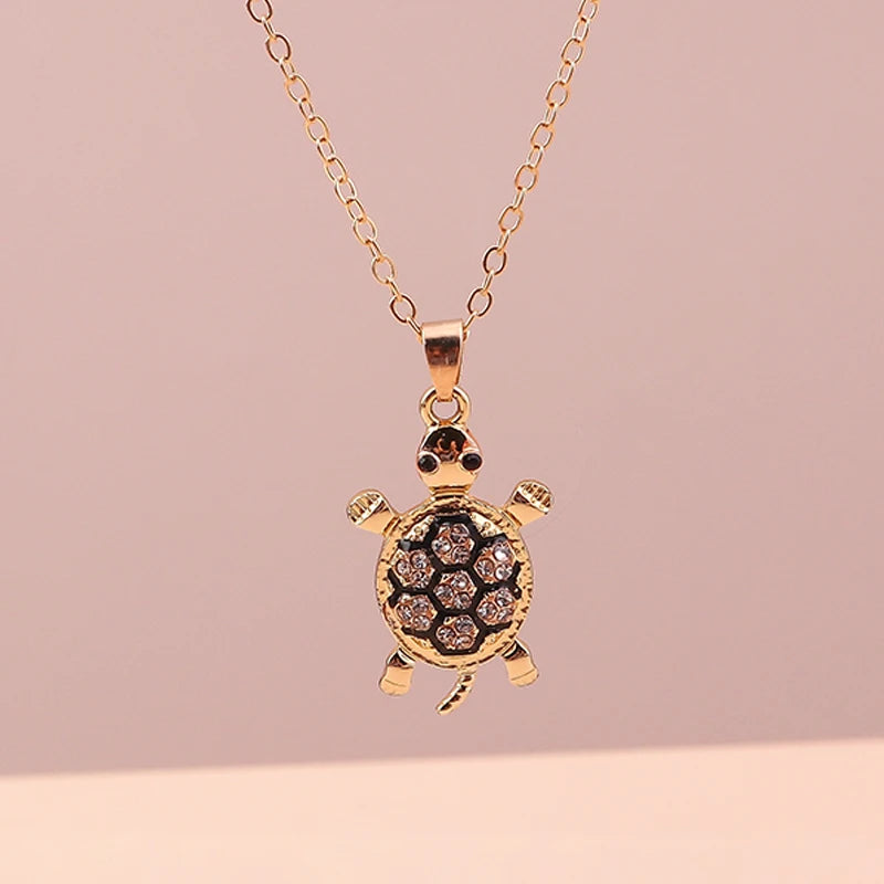 Y2K Crystal Butterfly Heart Necklace Fashion Kpop Shiny Clavicle Chain Necklaces for Women Girls New Trend Party Gifts Jewelry