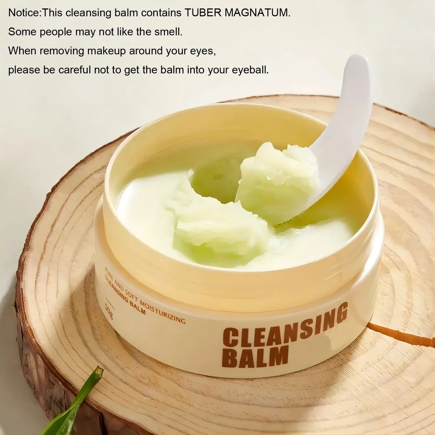 Mild non-irritating makeup remover deep clean and moisturizing