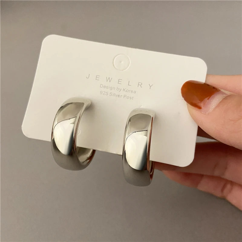 Fashion Simple Silver Color Hoop Earrings for Women Girl Circle Round Minimalist Earrings Party C-Shape Classic Jewelry Gifts