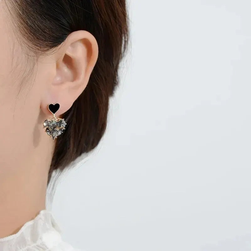 Woman's Temperament Gray Heart Shape Dangle Earrings Stud Natural Stone Craved Zinc Alloy Earrings Korean Style Evening Jewelry