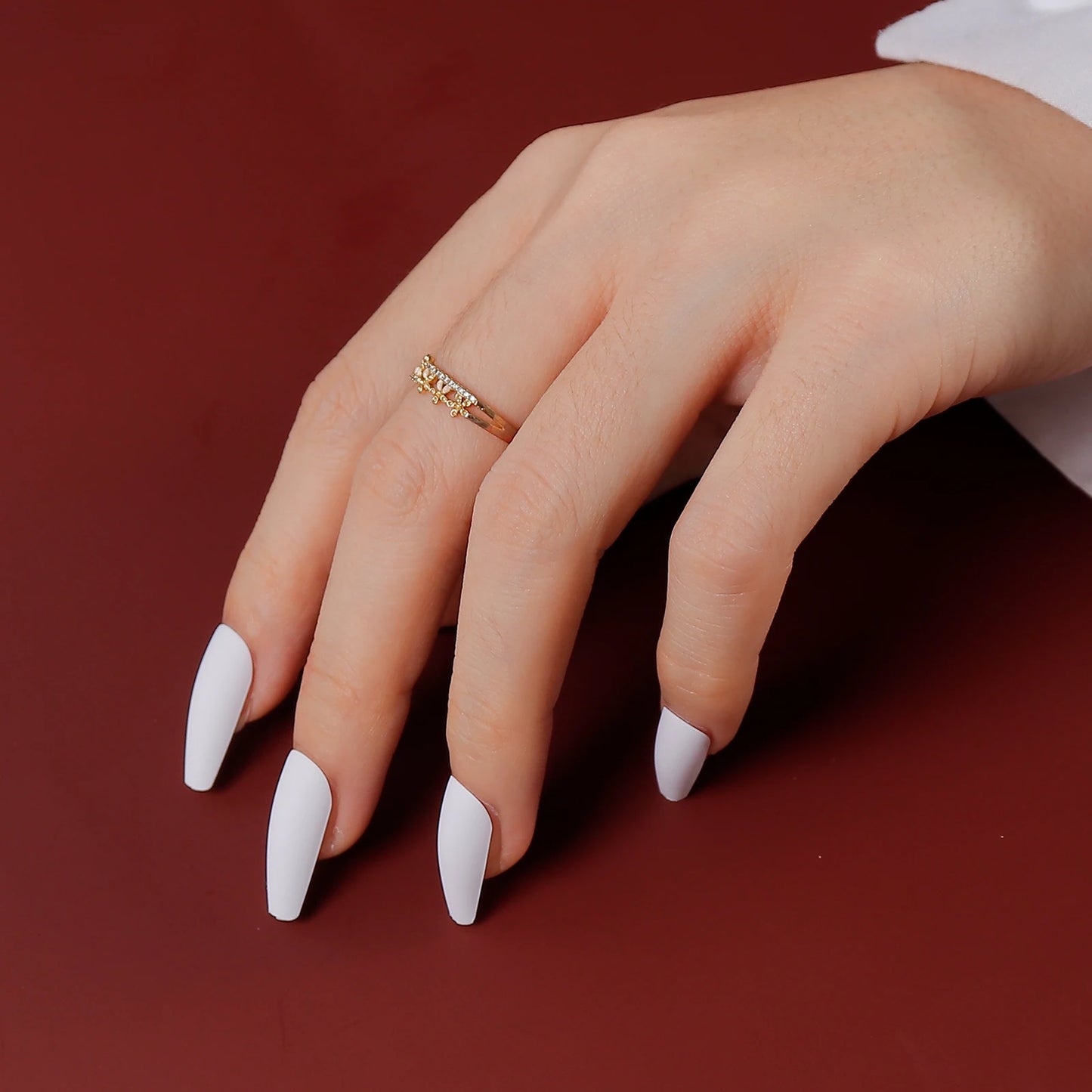 24Pcs Classical French Short Fake Nails Natural French Full Cover False Nails Classical Full Artificial Nails Basic Tools