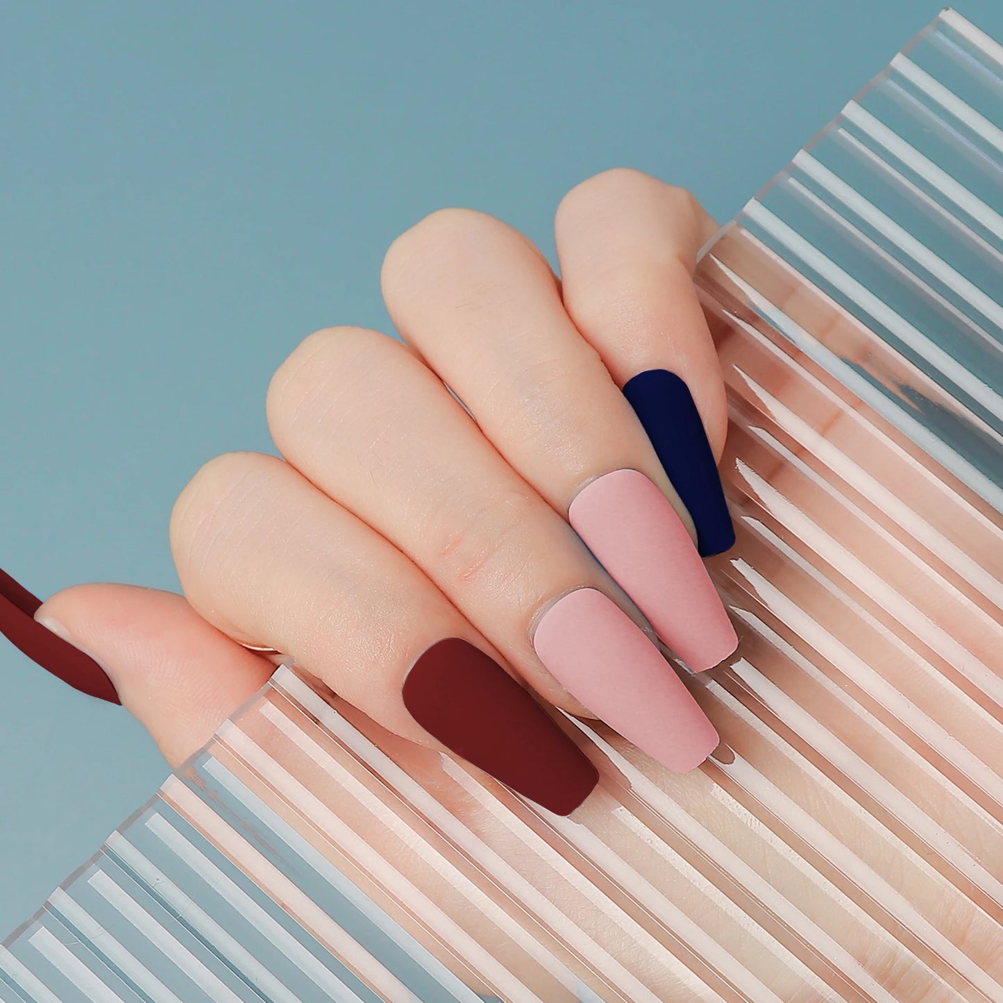 24Pcs Classical French Short Fake Nails Natural French Full Cover False Nails Classical Full Artificial Nails Basic Tools