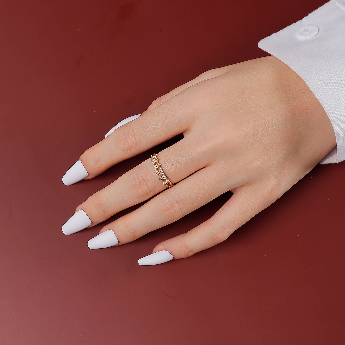 24Pcs Classical French Short Fake Nails Natural French Full Cover False Nails Classical Full Artificial Nails Basic Tools