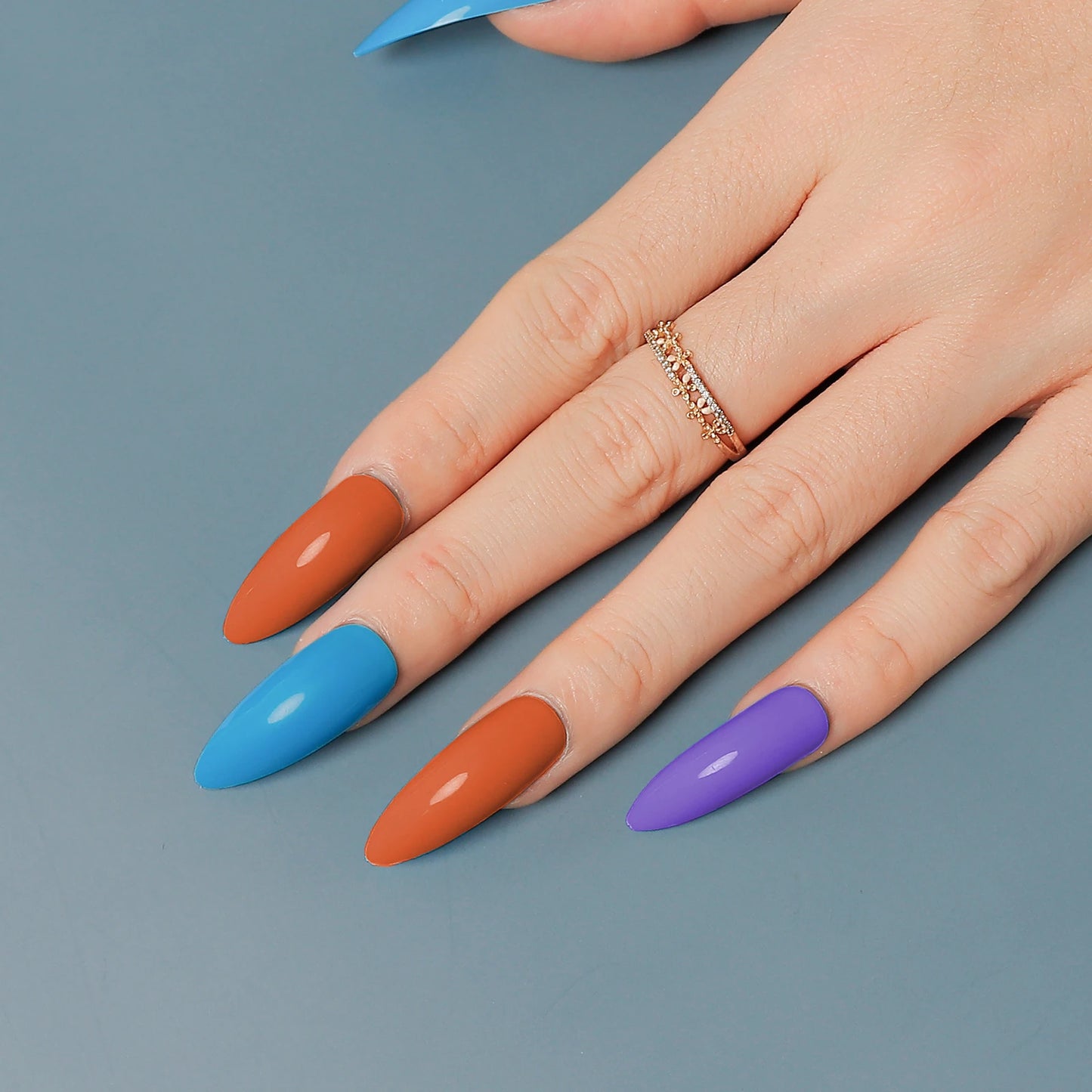 24Pcs Classical French Short Fake Nails Natural French Full Cover False Nails Classical Full Artificial Nails Basic Tools