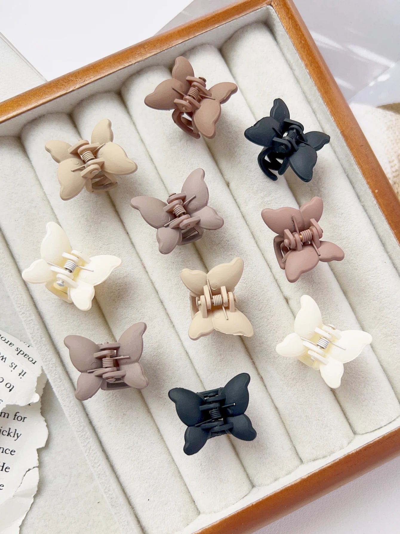 20 PCS Small Hair Clips for Women & Girls, Durable Matte Claw Clips for Thin Hair, Strong Hold NonSlip Cute Mini Hair Clips