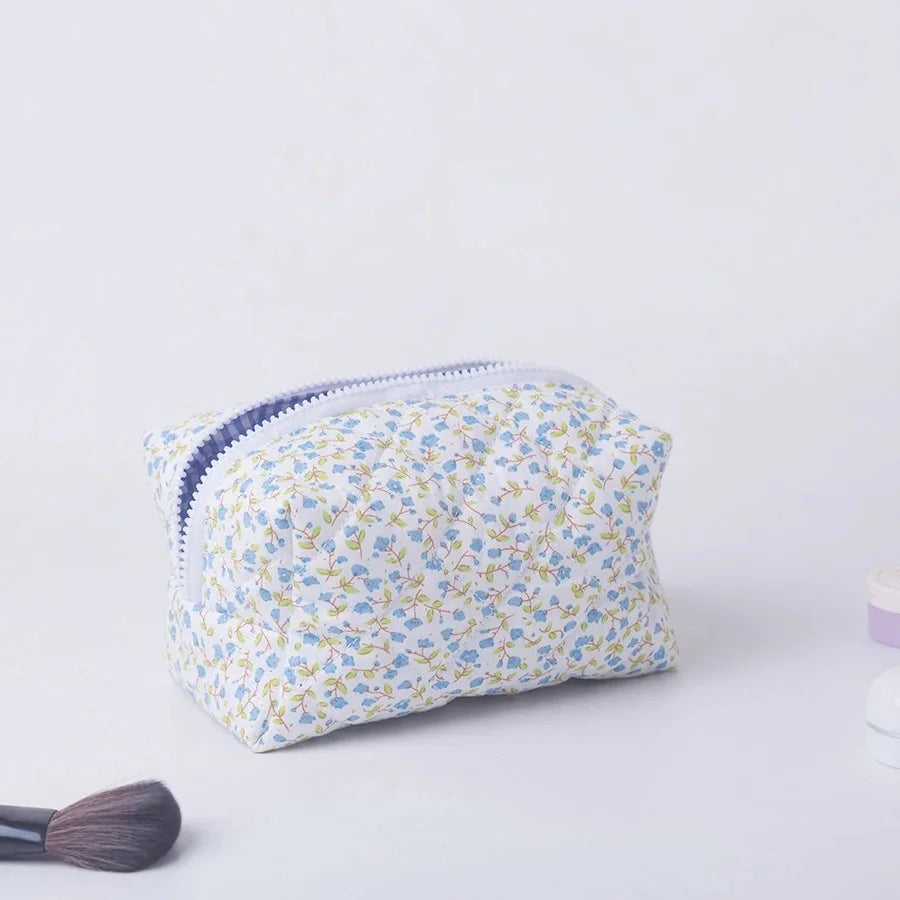 Storage Organizer Floral Puffy Quilted Makeup Bag Flower Printed Cosmetic Pouch Large Travel Cosmetic Bag Makeup Accessory