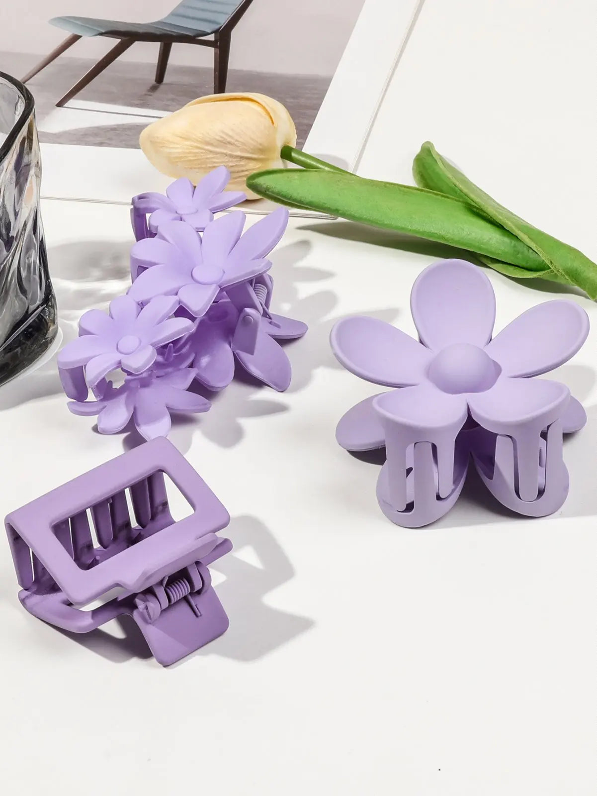 5 Pcs Mixed Colors And Shapes Big Hair Claw Clips for Women Girls Thin Thick Curly Hair, Strong Hold Jaw Clips.