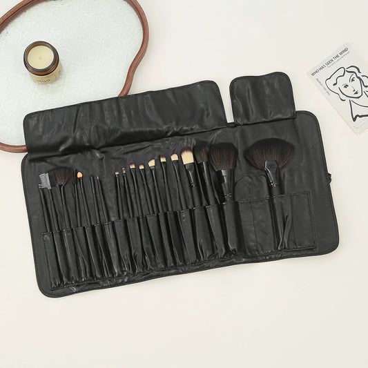 This Full - Sized Makeup Brush Set, Packed In A Handy Case, Offers Diverse Tools For Perfect Makeup Looks Anytime, Anywhere.