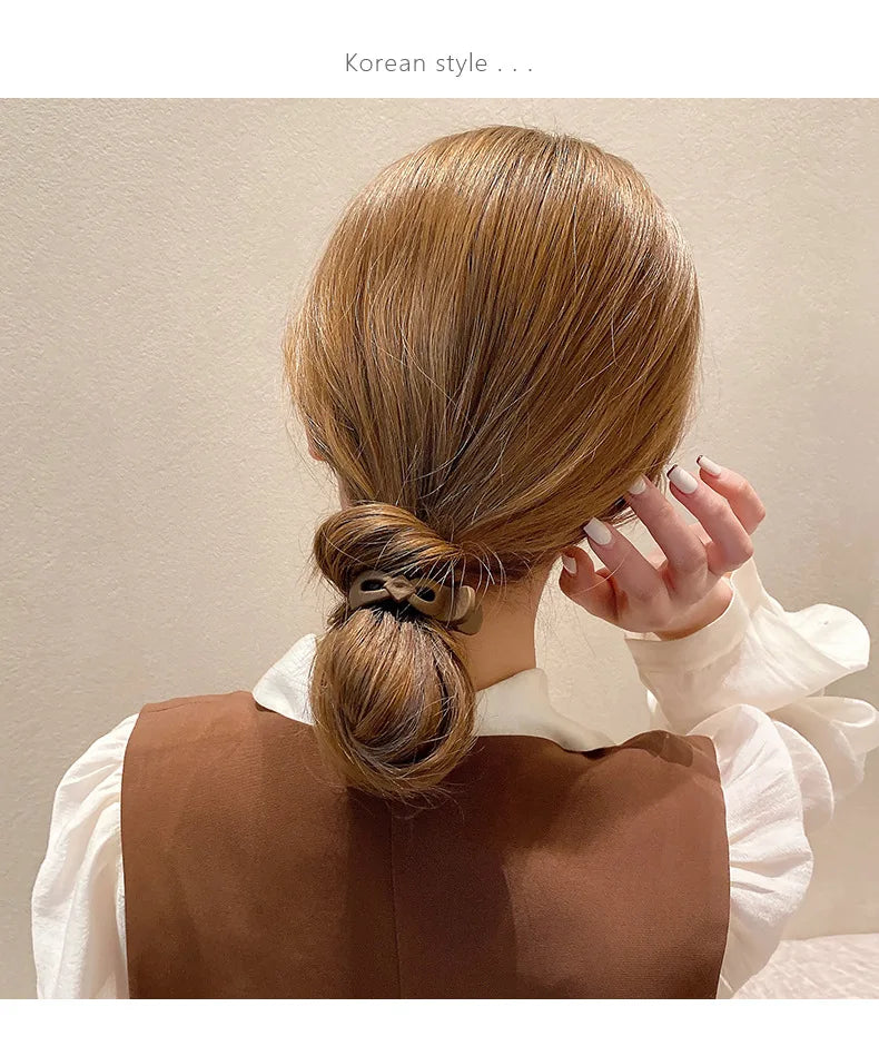 Round Hair Clip Grab High Ponytail Fixed Artifact Claw Hairpin Women Back Head Frosted Hairpin Anti-sagging Hair Style Claw Clip