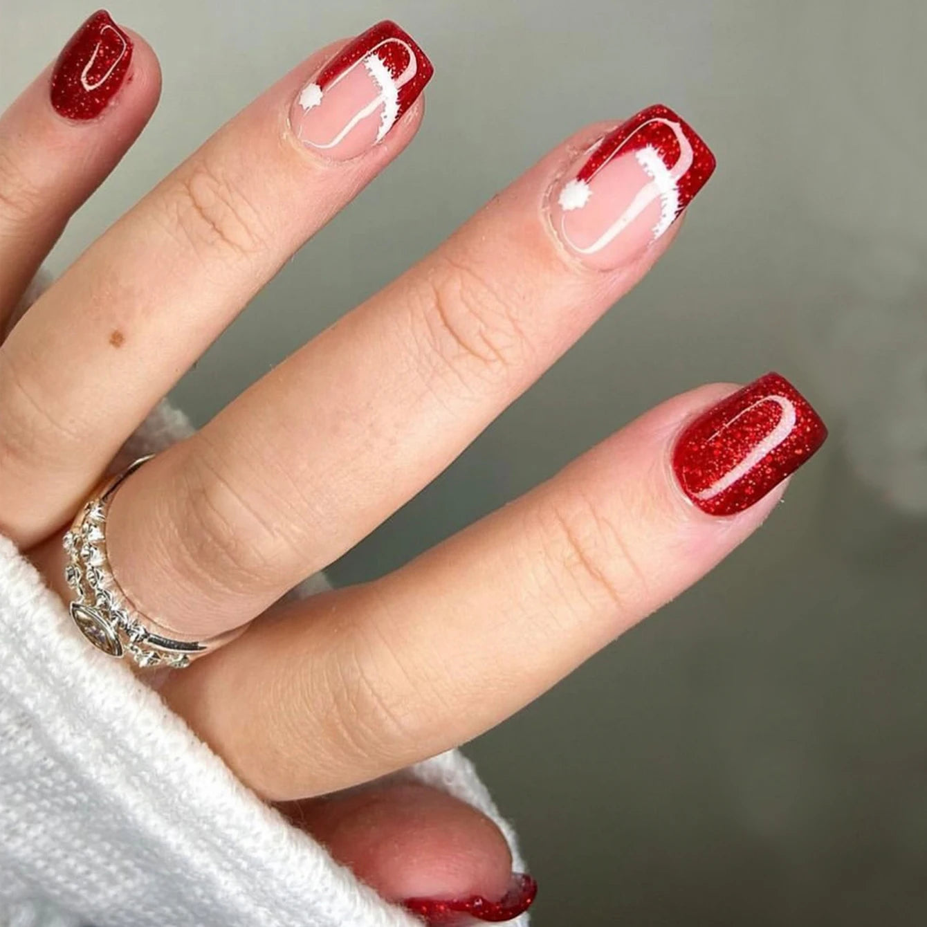 24PCS Square Artificial Nails With Bow, Glitter Checkered Snowflake Design, Pink Winter Holiday Acrylic Artificial Nails