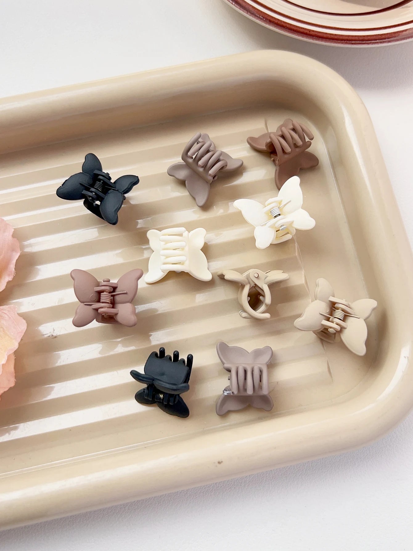 20 PCS Small Hair Clips for Women & Girls, Durable Matte Claw Clips for Thin Hair, Strong Hold NonSlip Cute Mini Hair Clips