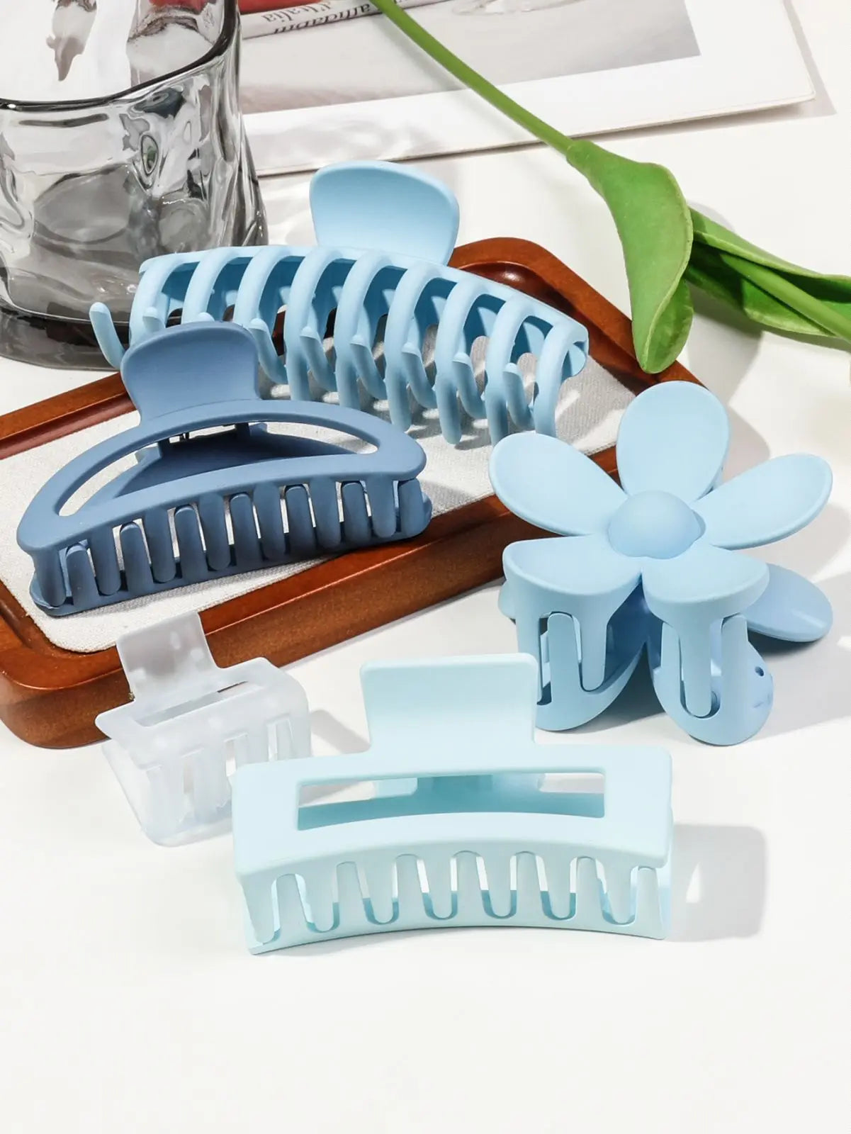 5 Pcs Mixed Colors And Shapes Big Hair Claw Clips for Women Girls Thin Thick Curly Hair, Strong Hold Jaw Clips.