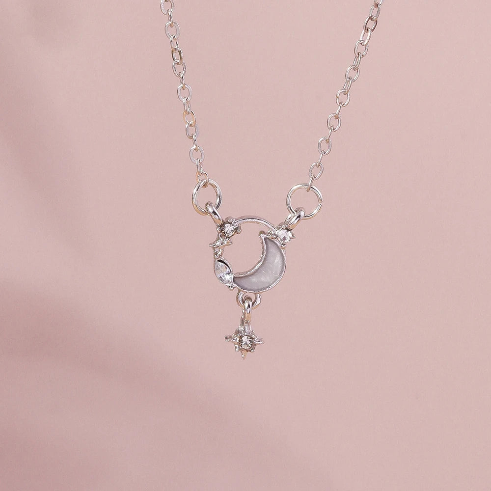 Y2K Crystal Butterfly Heart Necklace Fashion Kpop Shiny Clavicle Chain Necklaces for Women Girls New Trend Party Gifts Jewelry
