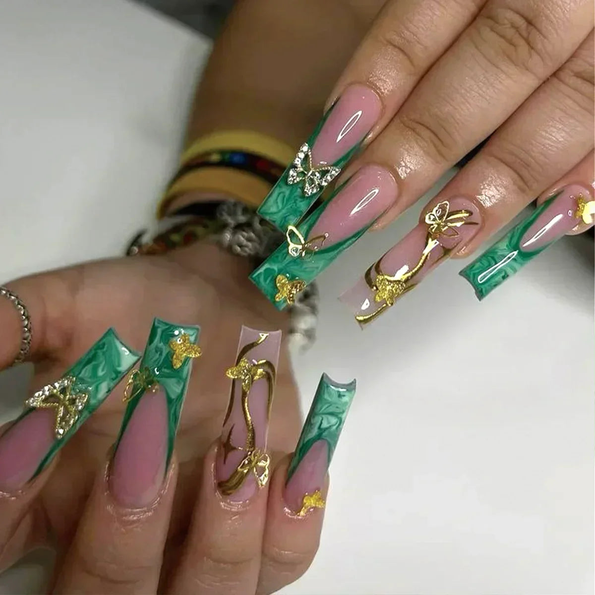 24Pcs Green French Fake Nails with Diamond Gold Butterfly False Nails Elegant Acrylic Artificial Nails Wearable Long Square Nail