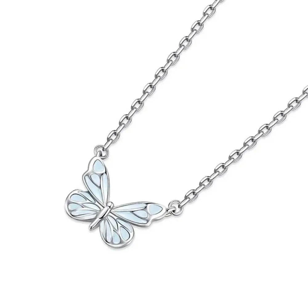 Fashion Simple Butterfly Necklace Blue Luminous Glow in The Dark Clavicle Chain Pendant Necklaces Party Jewelry Gift