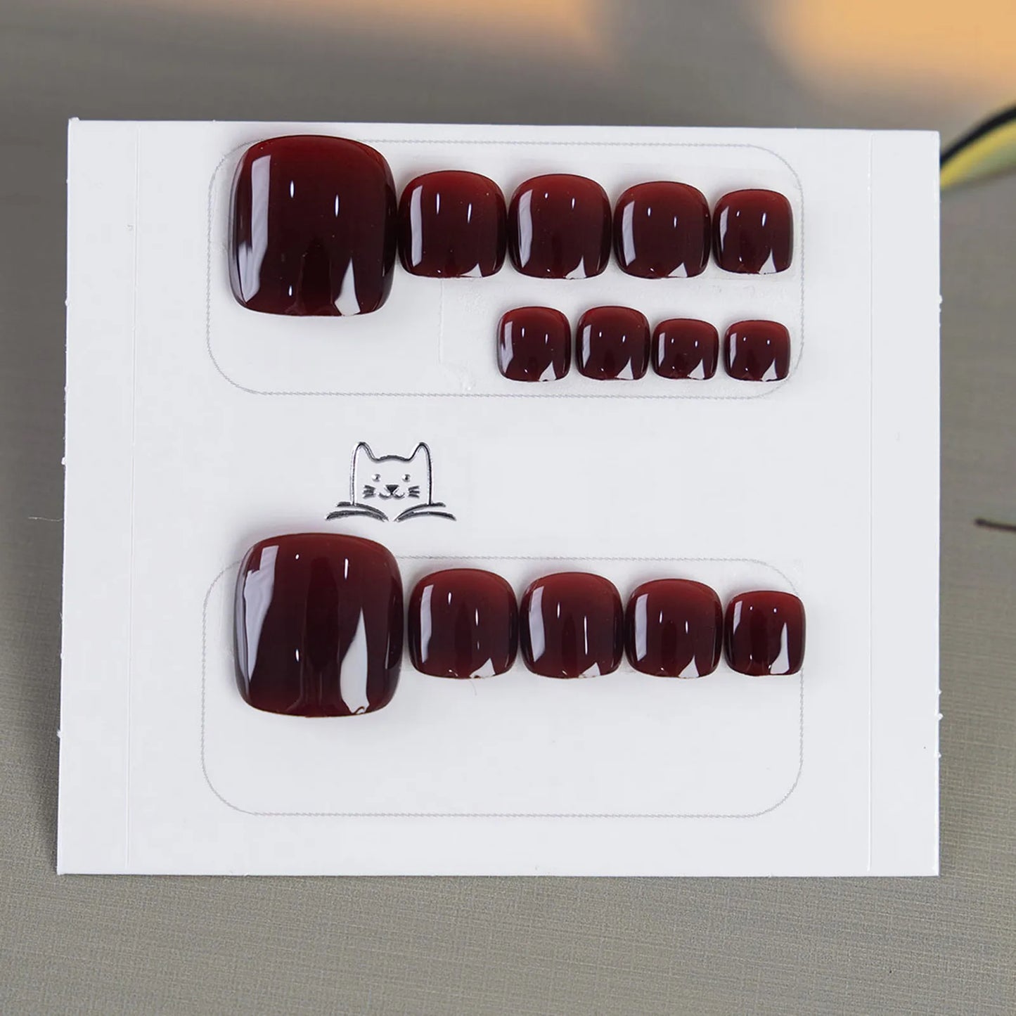 14pcs Handmade Vintage Wine Red False Toe Nails Press On Acyrlic Nails Square Fake Toenail Simple Short Artificial Nail Wearable