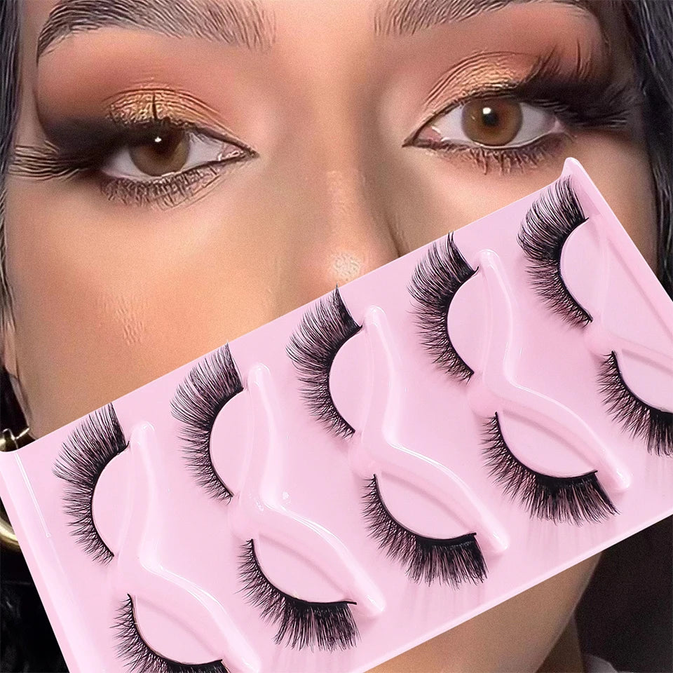 Cat Eye Lashes Natural Look Fox False Eyelashes Wispy & Lightweight Faux Mink Lashes for Doll Eye Makeup 5 Pairs/Pack