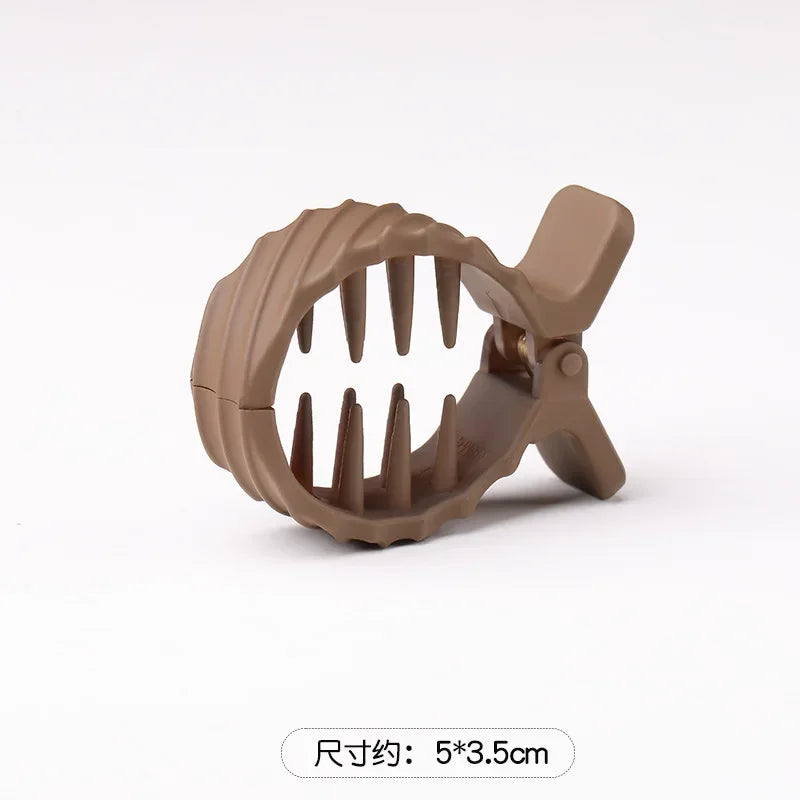 Round Hair Clip Grab High Ponytail Fixed Artifact Claw Hairpin Women Back Head Frosted Hairpin Anti-sagging Hair Style Claw Clip