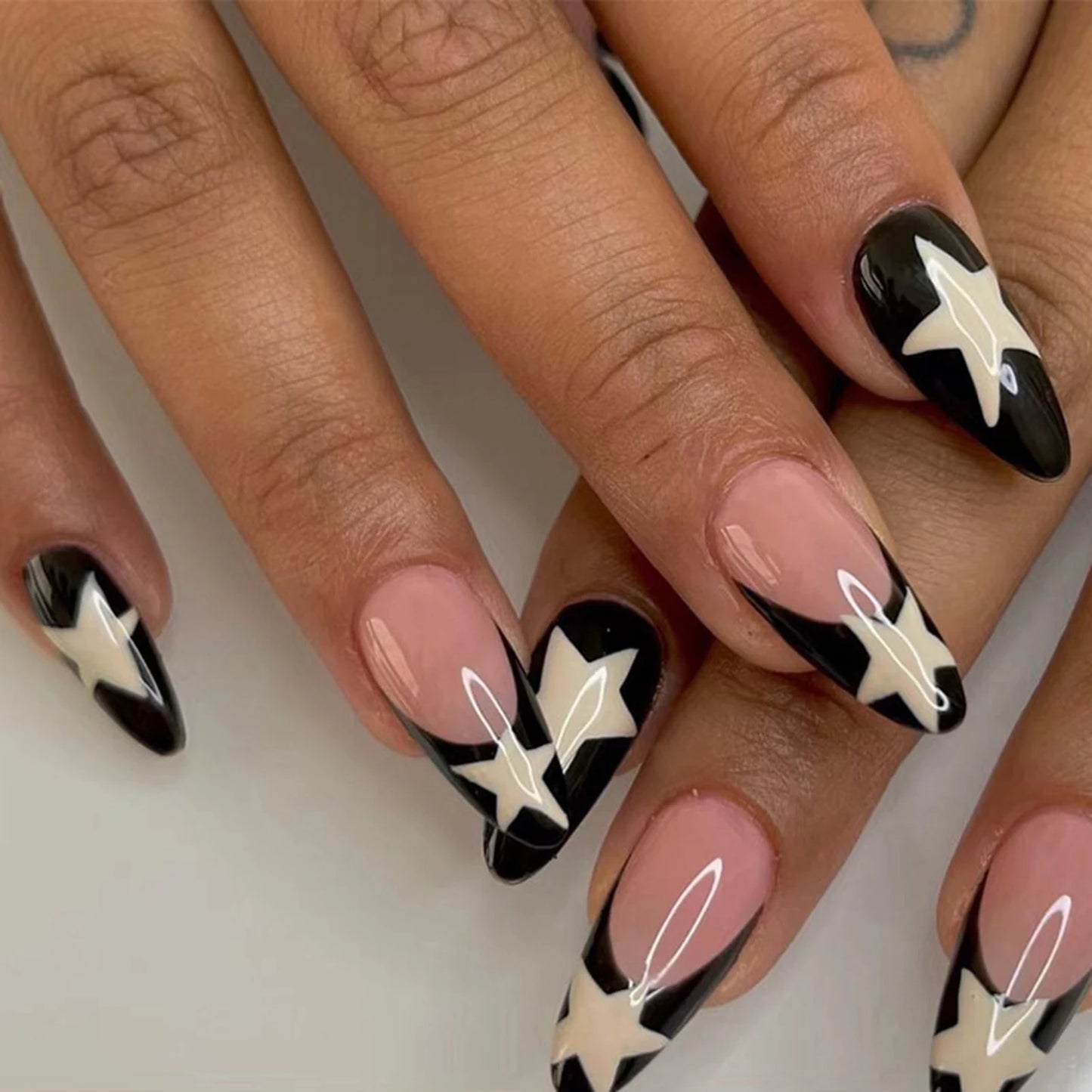 French White Tips Almond False Nails Y2K Black Star Designs Charm Fake Nail Full Cover Ballet Press on Nails Artificial Manicure
