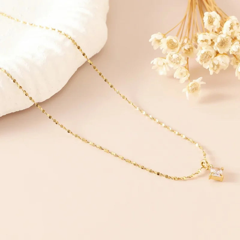 New starry sky chain small diamond necklace for women elegant ins collarbone chain exquisite necklace